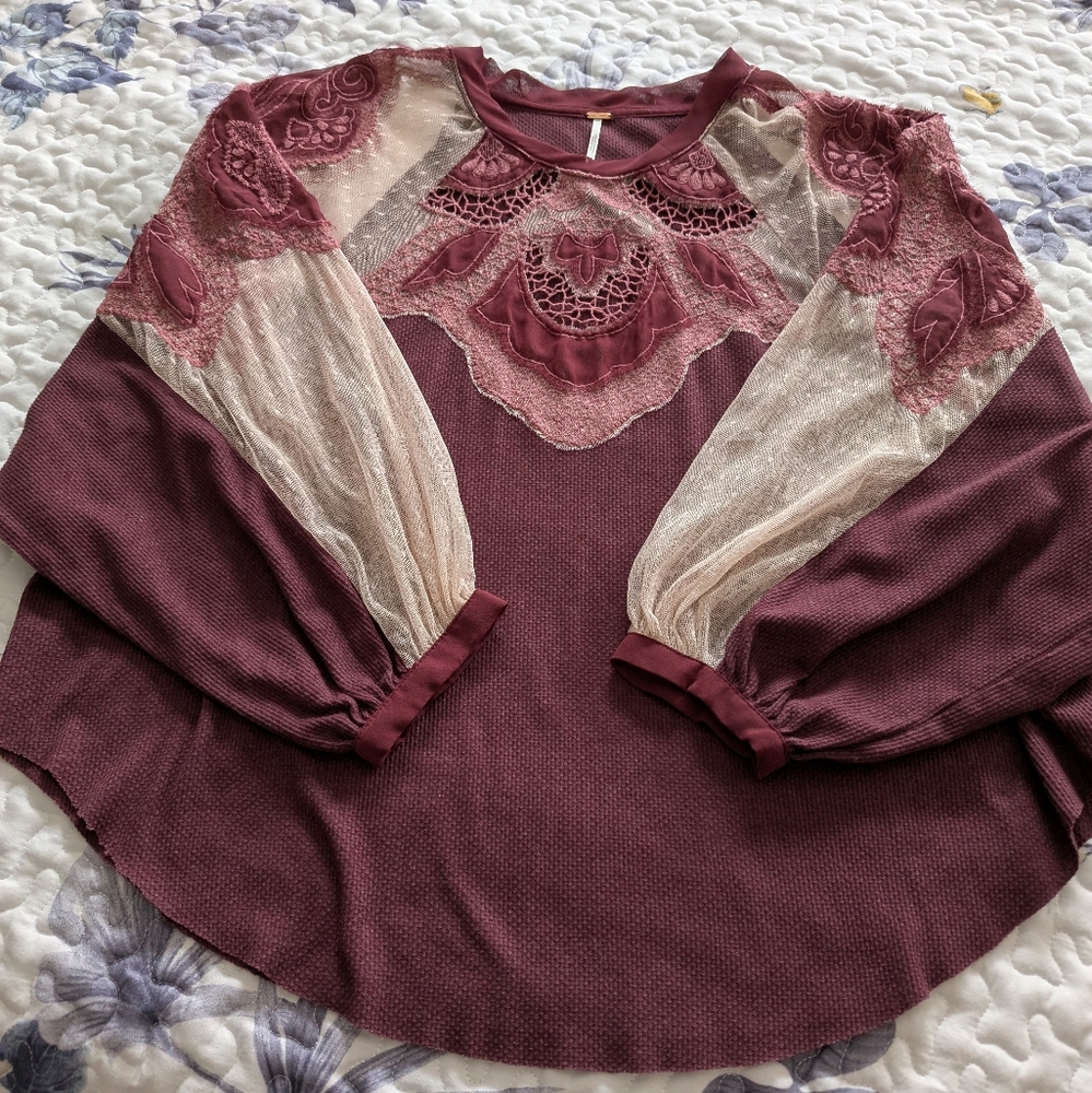 Free People Oversized Lace Detail Women's Top in Burgundy and Cream